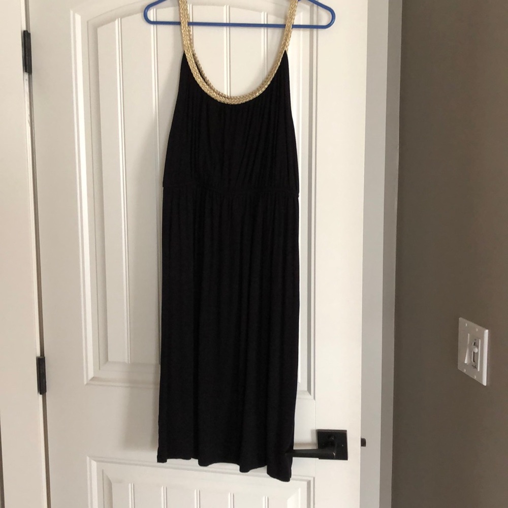 Comfy little black dress!